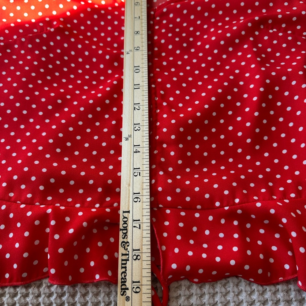 Red Polka Dot Womens Cinched Top Size Medium Bell Sleeve Ruffle Waist Feminine - Picture 8 of 8